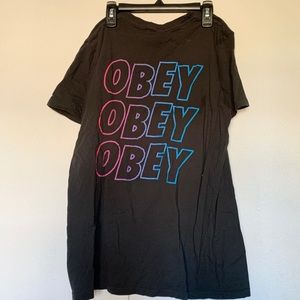 Obey tee!